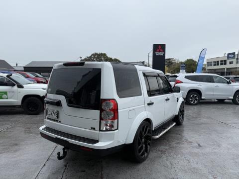 2012 Land Rover Discovery - Thumbnail
