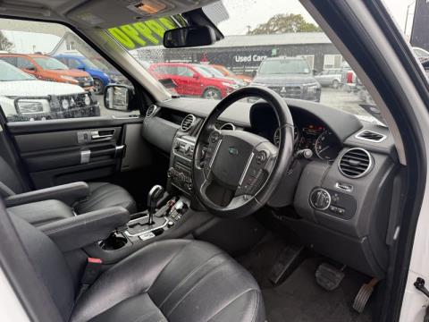 2012 Land Rover Discovery - Thumbnail