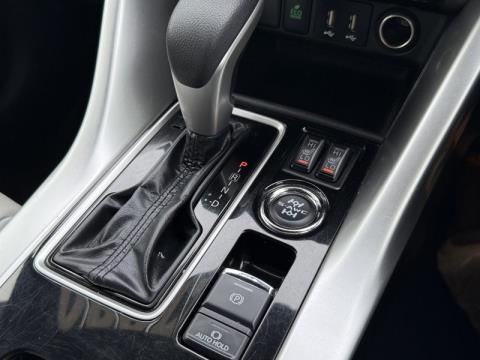 2022 Mitsubishi Eclipse Cross - Thumbnail