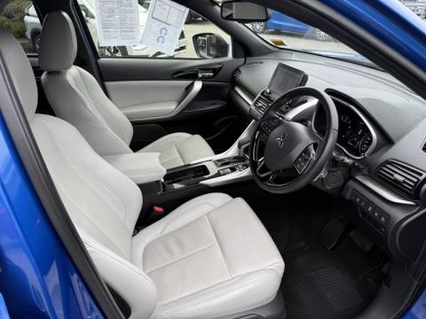 2022 Mitsubishi Eclipse Cross - Thumbnail