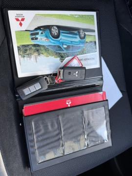 2013 Mitsubishi Outlander - Thumbnail