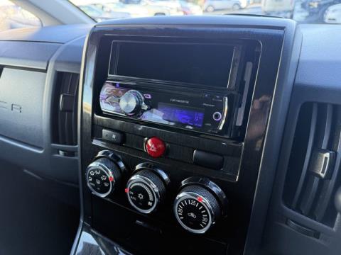 2012 Mitsubishi Delica - Thumbnail