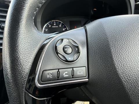 2019 Mitsubishi Outlander - Thumbnail