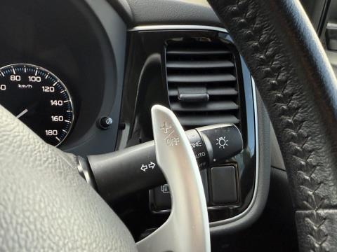 2014 Mitsubishi Outlander - Thumbnail