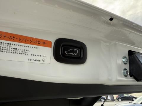 2014 Mitsubishi Outlander - Thumbnail