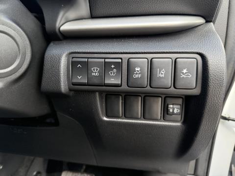2022 Mitsubishi Eclipse Cross - Thumbnail