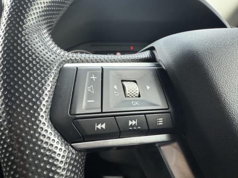 2022 Mitsubishi Outlander - Thumbnail