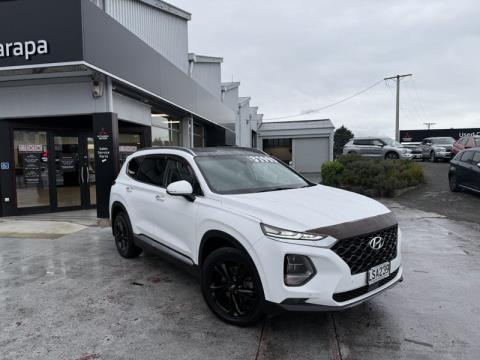 2018 Hyundai Santa Fe - Thumbnail