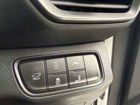2018 Hyundai Santa Fe - Thumbnail