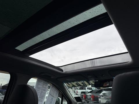 2018 Hyundai Santa Fe - Thumbnail