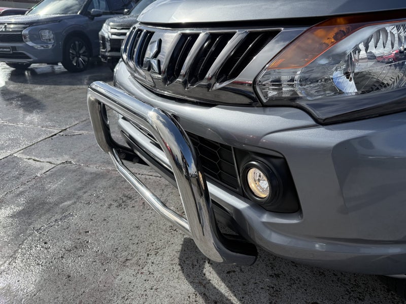 2017 Mitsubishi Triton
