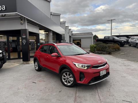 2024 Kia Stonic - Thumbnail