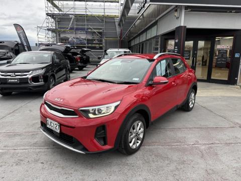 2024 Kia Stonic - Thumbnail