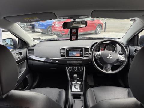 2018 Mitsubishi Lancer - Thumbnail