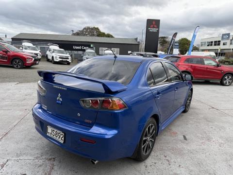 2018 Mitsubishi Lancer - Thumbnail
