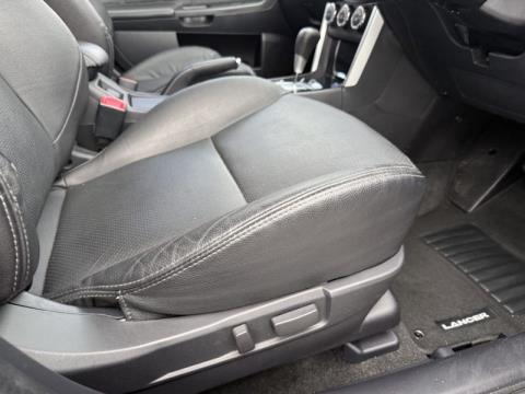 2018 Mitsubishi Lancer - Thumbnail