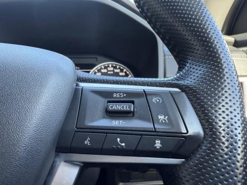 2022 Mitsubishi Outlander - Thumbnail