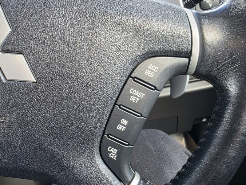 2012 Mitsubishi Delica