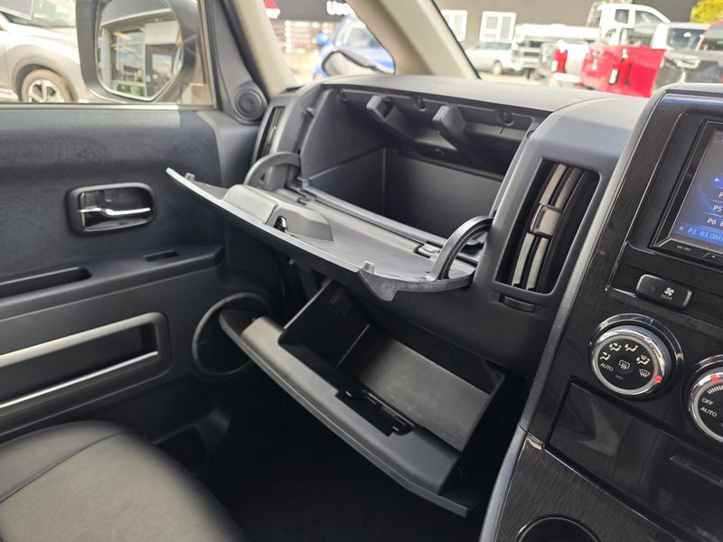 2012 Mitsubishi Delica