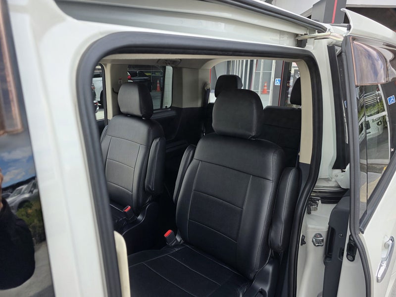 2012 Mitsubishi Delica