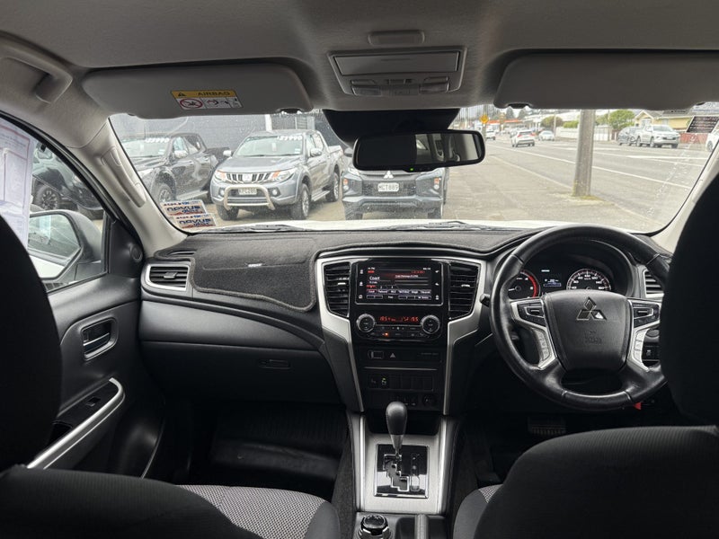 2022 Mitsubishi Triton