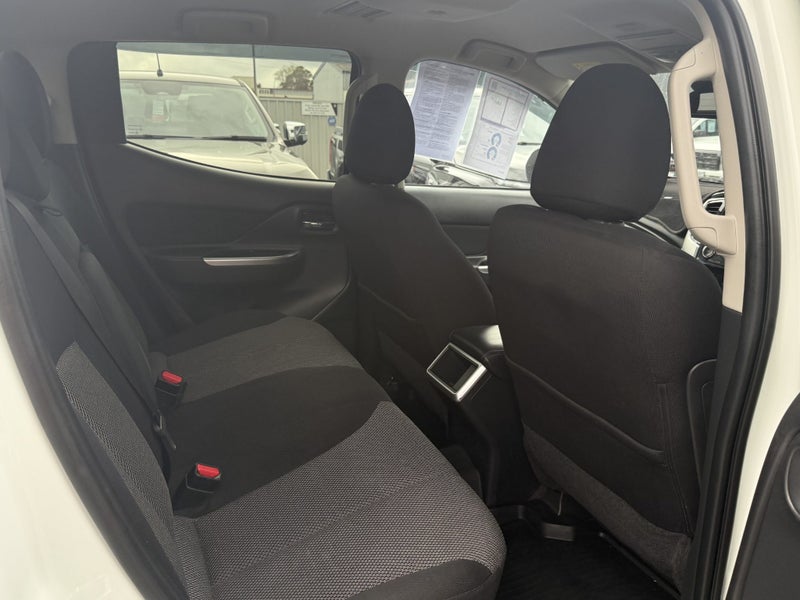 2022 Mitsubishi Triton