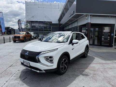 2022 Mitsubishi Eclipse Cross - Thumbnail