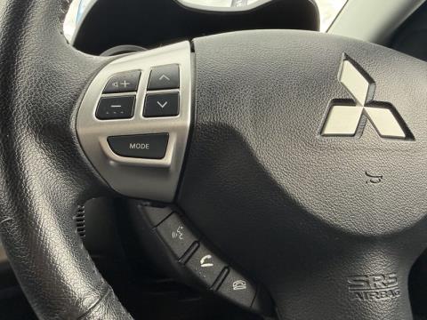 2015 Mitsubishi Lancer - Thumbnail
