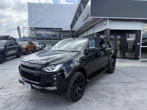 2022 Isuzu D MAX - Thumbnail