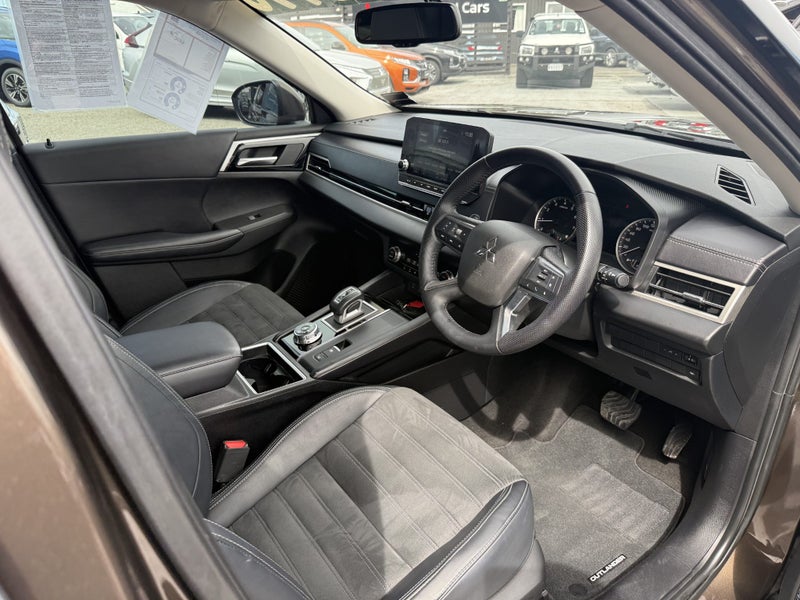 2024 Mitsubishi Outlander