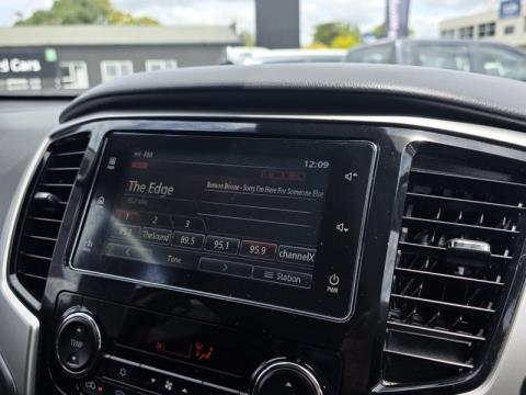 2024 Mitsubishi Triton - Thumbnail