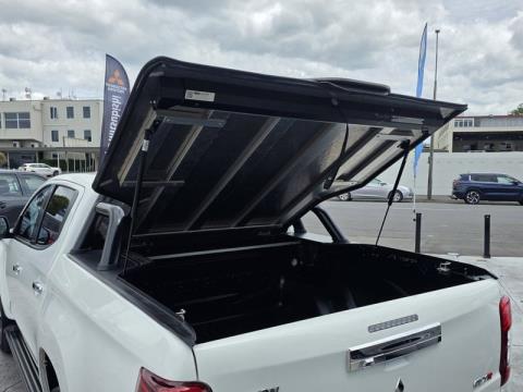 2024 Mitsubishi Triton - Thumbnail