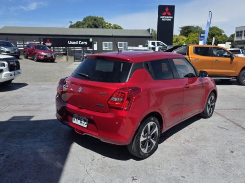2024 Suzuki Swift - Thumbnail