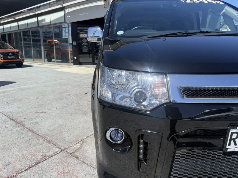 2017 Mitsubishi Delica