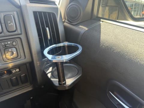 2017 Mitsubishi Delica - Thumbnail