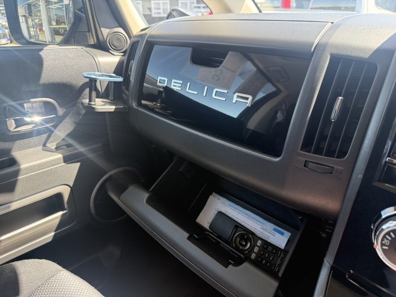 2017 Mitsubishi Delica