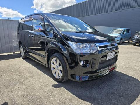 2017 Mitsubishi Delica