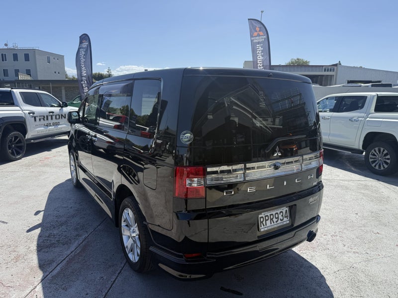 2017 Mitsubishi Delica