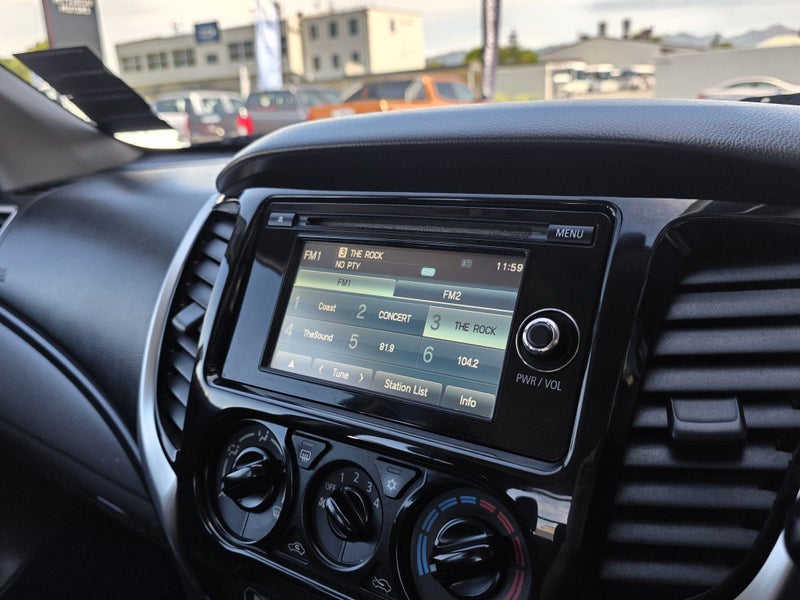 2016 Mitsubishi Triton