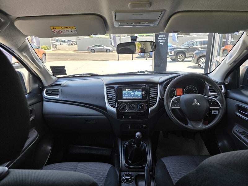 2016 Mitsubishi Triton