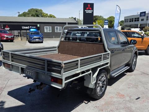 2016 Mitsubishi Triton - Thumbnail