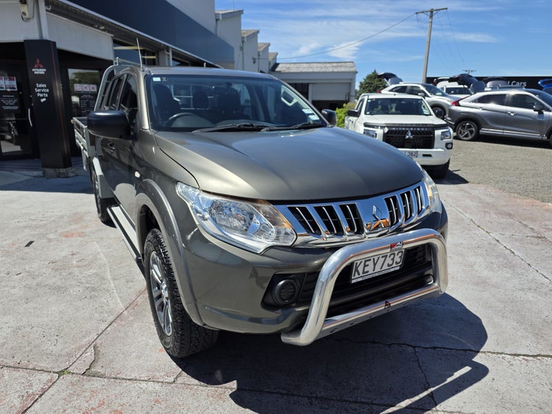 2016 Mitsubishi Triton