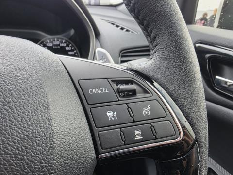 2025 Mitsubishi Eclipse Cross - Thumbnail