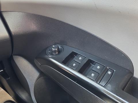 2017 Holden Barina - Thumbnail