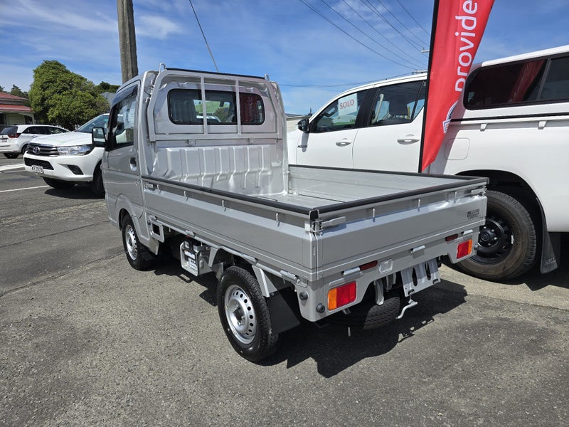 2023 Suzuki Carry