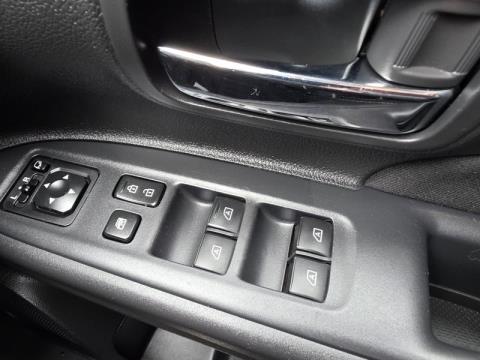 2018 Mitsubishi Outlander - Thumbnail