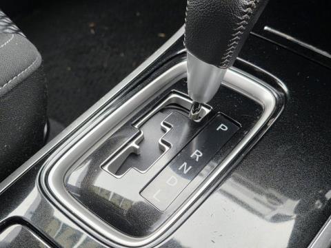 2018 Mitsubishi Outlander - Thumbnail