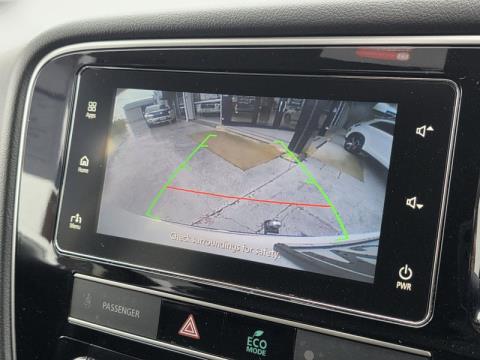 2018 Mitsubishi Outlander - Thumbnail