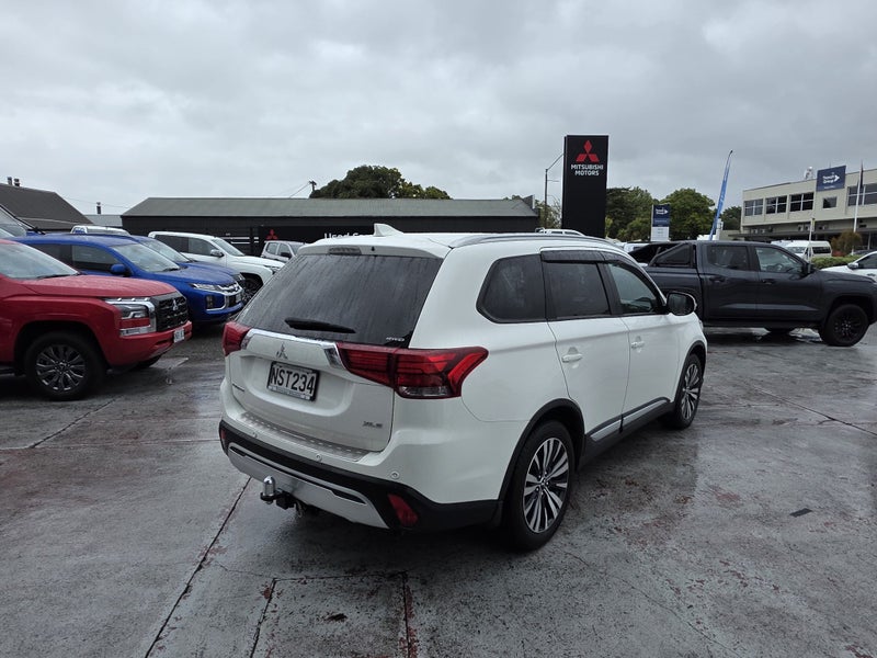 2018 Mitsubishi Outlander