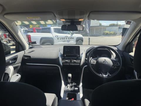 2024 Mitsubishi Eclipse Cross - Thumbnail